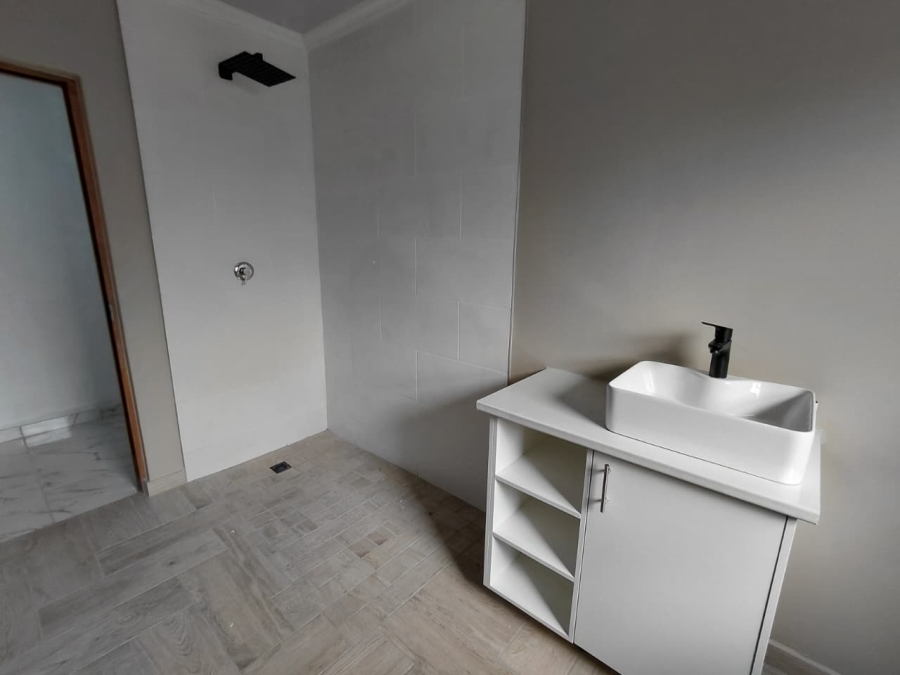 3 Bedroom Property for Sale in Paradise Beach Eastern Cape